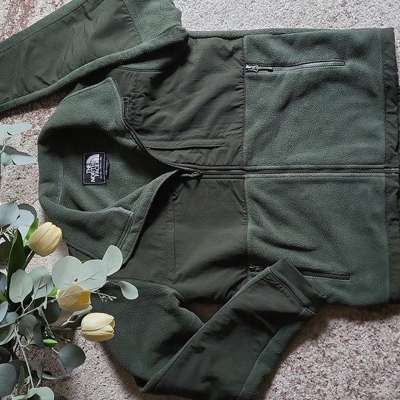 The North Face Men's Olive Green Fleece Jacket Coat Size Medium - Picture 1 of 12
